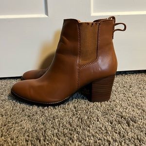 ankle leather boots